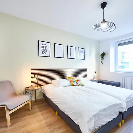 Be-1 - F4 Pour 1-6 Pers 1er étage Au Centre De *